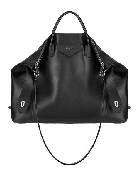 givenchy antigona soft bag.